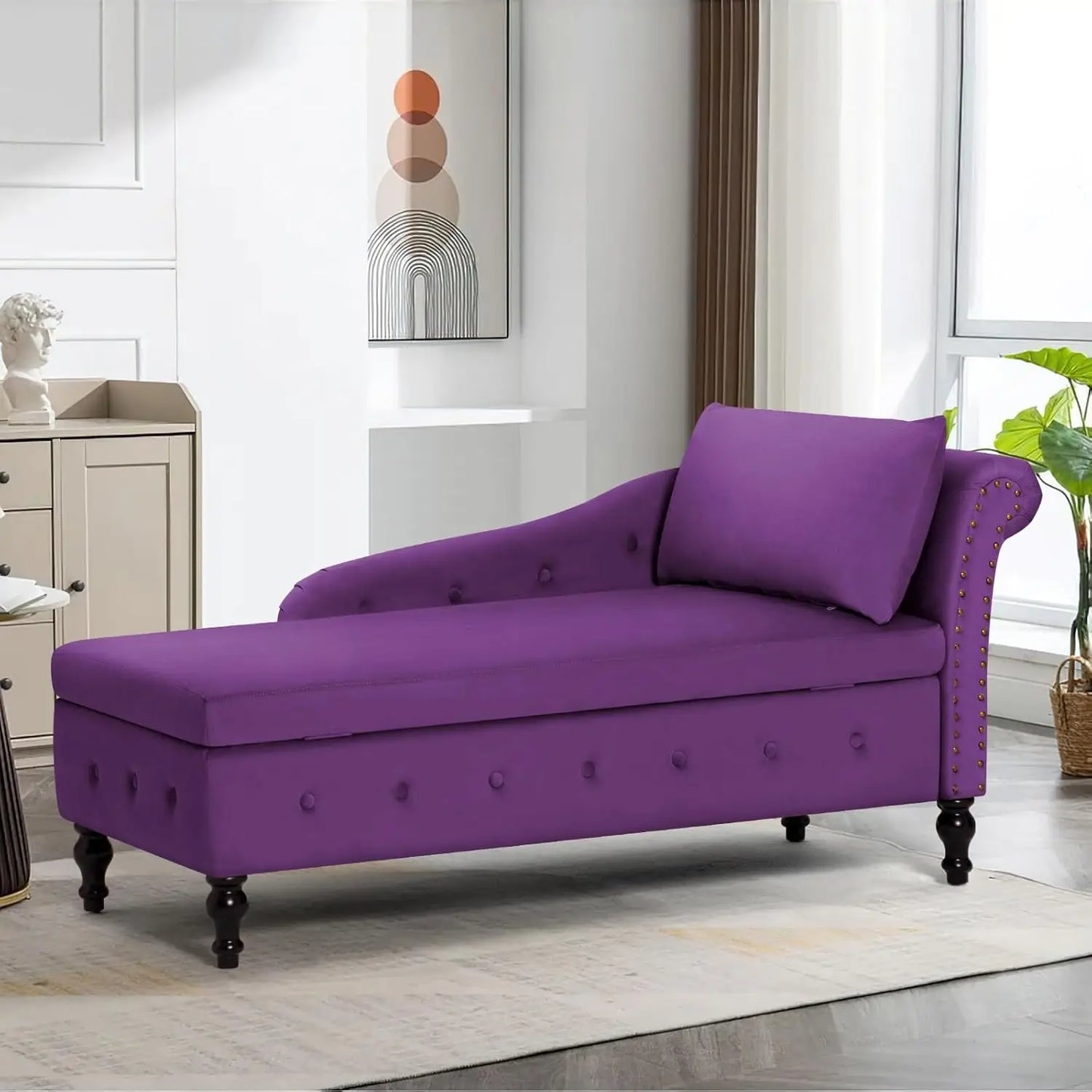 Chaise Lounge