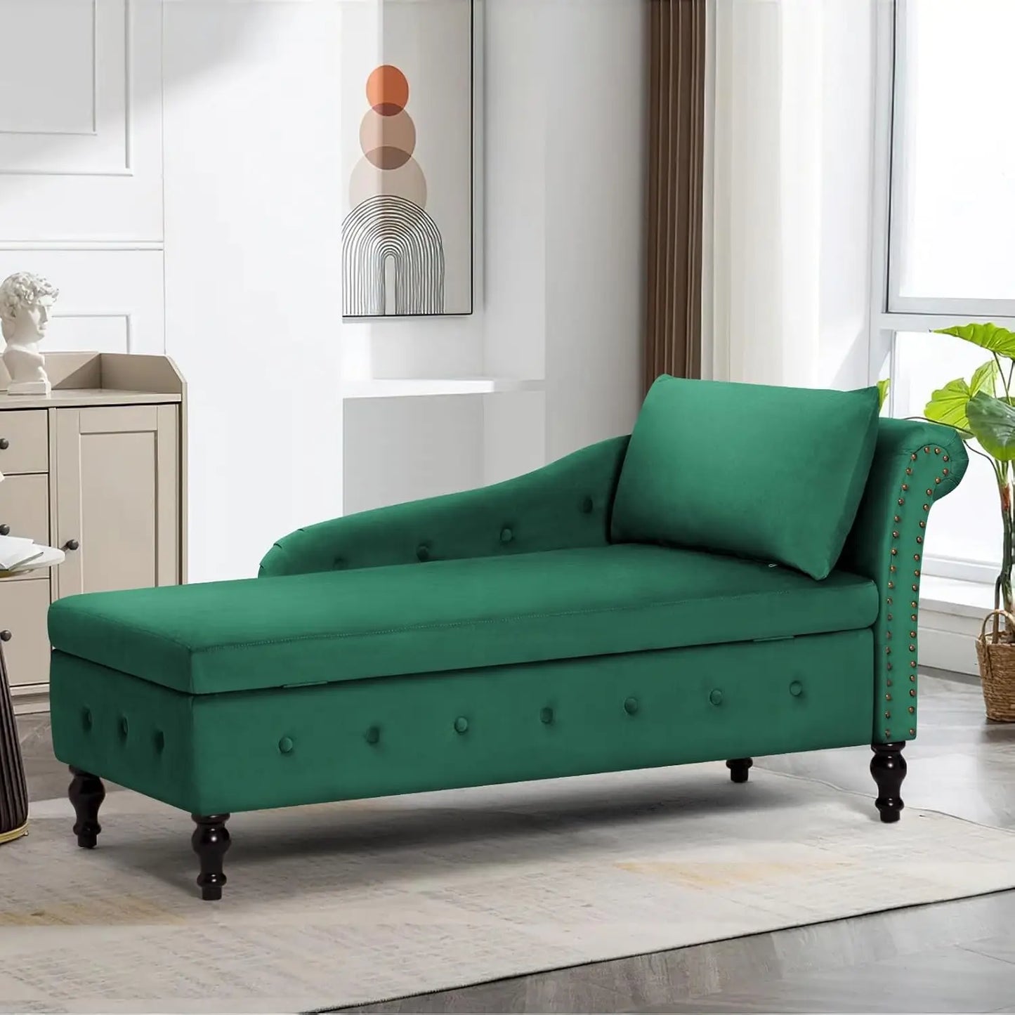 Chaise Lounge