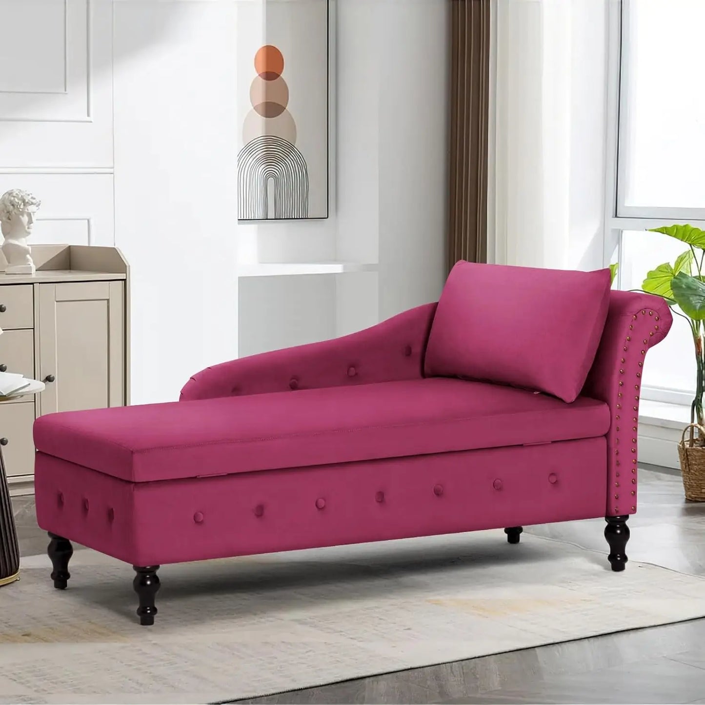 Chaise Lounge